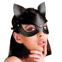 Seductive Leather Catwoman Mask