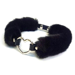 Women's Adjustable Fuzzy Tickle Collar