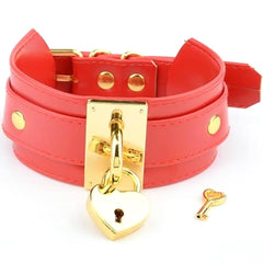 Girls' Oversized Handmade Locking Collar